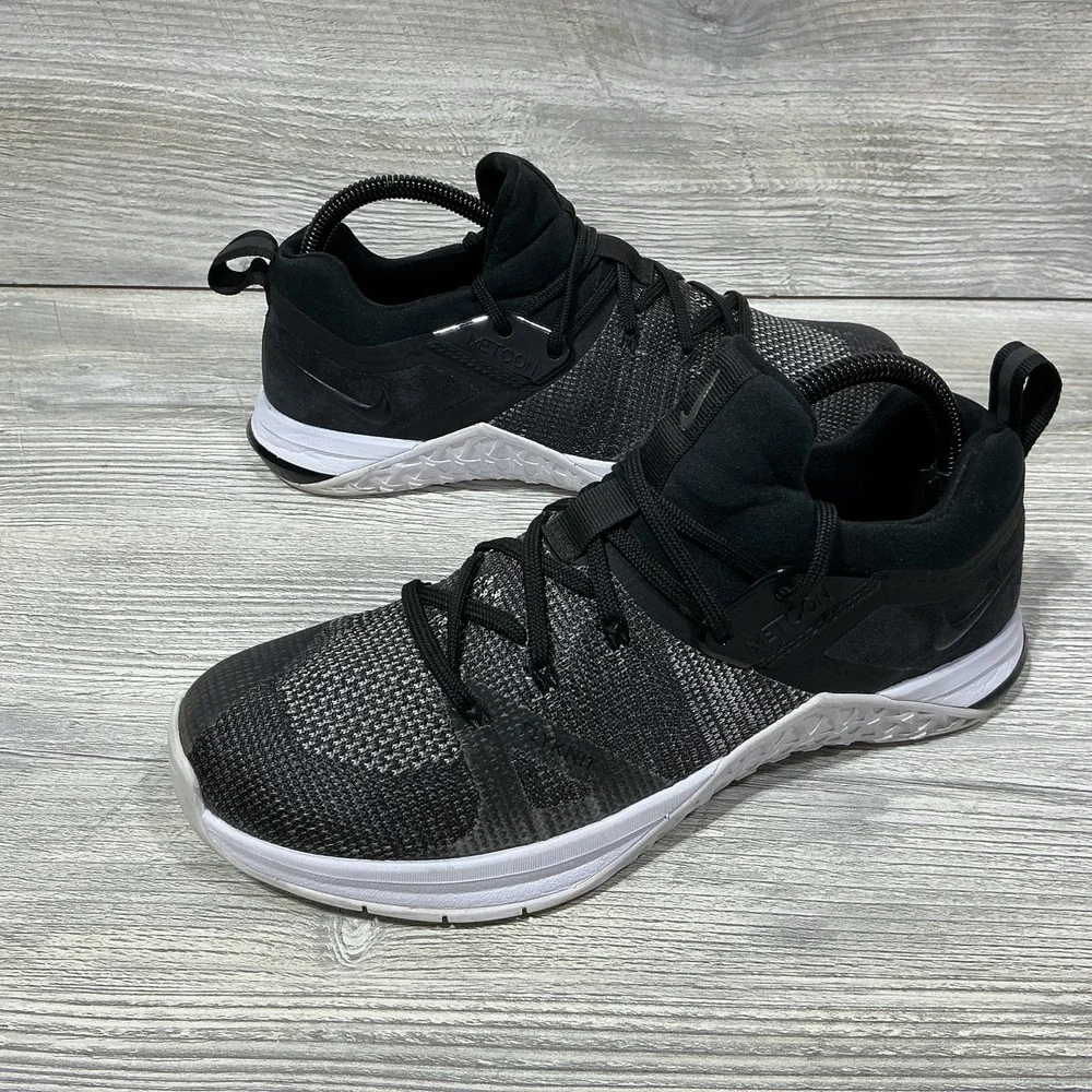 Nike Metcon Flyknit 3 CrossFit Cross Training Shoes AR5623-001 Women's Size 9.5